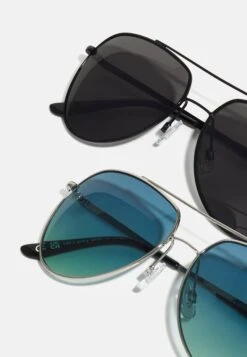 Pier One 2 Pack - Gafas De Sol - Black/Blue -Pier One Tienda de ventas 0536698a6dde466ab05cd7db74609b09
