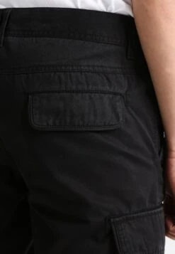 Pier One Shorts - Black -Pier One Tienda de ventas 0583573af5f3441ebd704a48eb59a11c