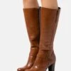 Pier One Leather- Botas De Tacón - Cognac -Pier One Tienda de ventas 0fd46fcb2ca24b8aa6cbf963cf96a7f2