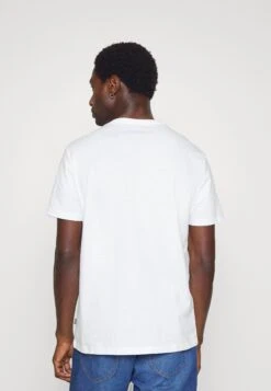 Pier One 5 Pack - Camiseta Básica - White/Blue/Stone 12 Pier One 5 Pack - Camiseta Básica - White/Blue/Stone -Pier One Tienda de ventas 12c42a56c2d741c1ab0fe1d8db22f520