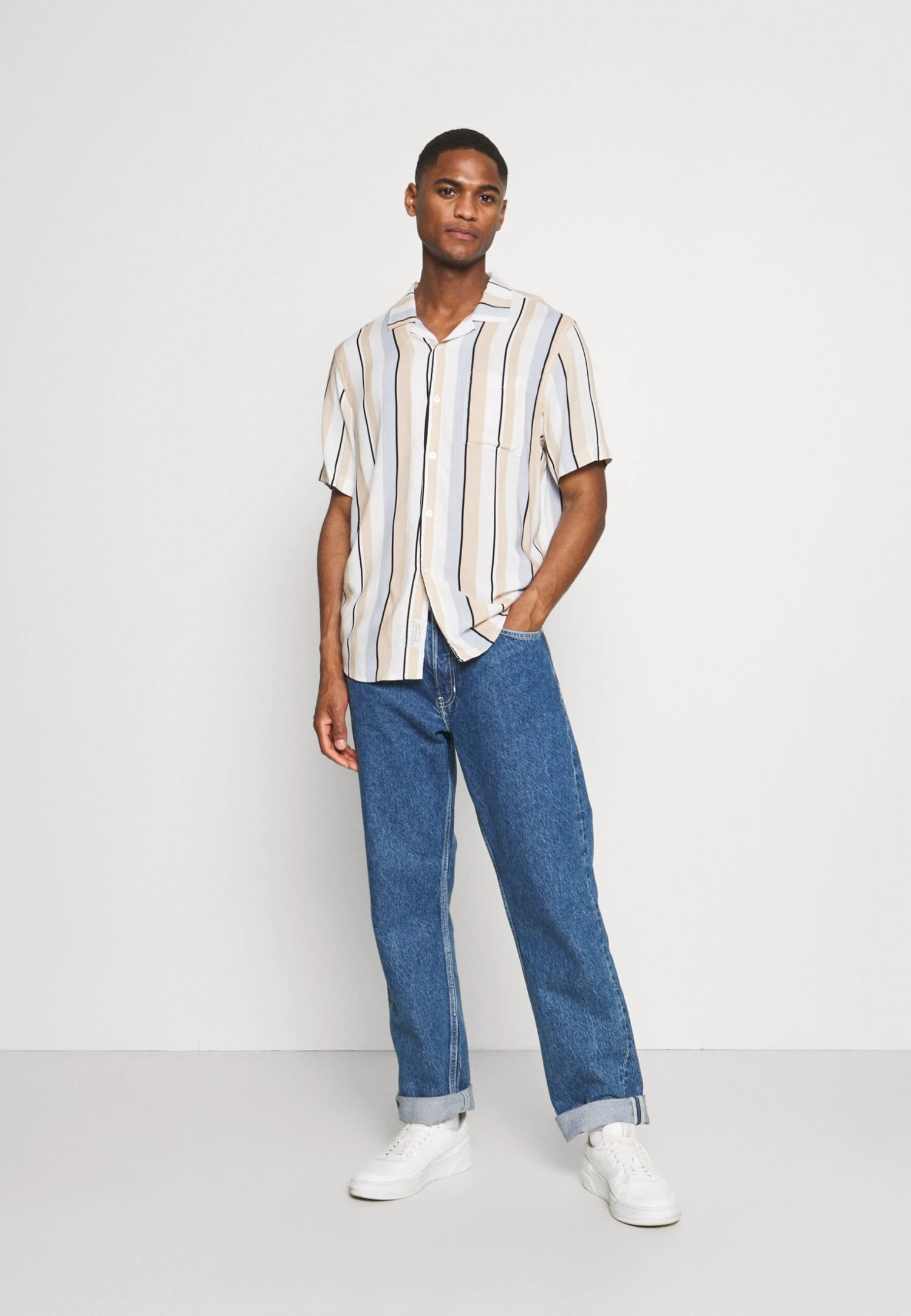 Pier One Camisa - Beige 4 Pier One Camisa - Beige - Imagen 2