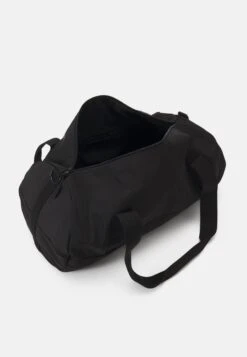 Pier One Unisex - Bolsa De Deporte - Black 8 Pier One Unisex - Bolsa De Deporte - Black -Pier One Tienda de ventas 133c8c4cd14d4e4c9e33b8f3abde5ebd