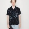 Pier One Marble Resort Unisex - Camisa - Black 2 Pier One Marble Resort Unisex - Camisa - Black -Pier One Tienda de ventas 27175c2828f34493ab851f12755221f5