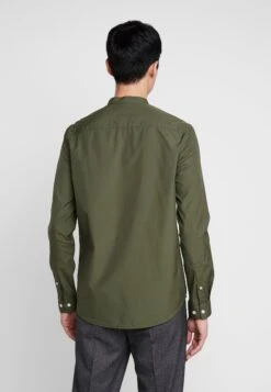 Pier One 2 Pack - Camisa - Oliv/Black -Pier One Tienda de ventas 2938873689d64473bdedf7291e717928