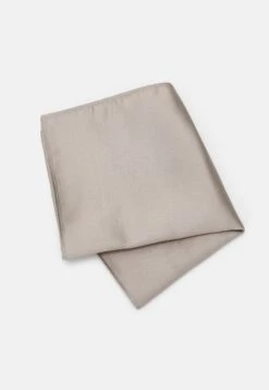 Pier One Set - Pañuelo De Bolsillo - Stone 10 Pier One Set - Pañuelo De Bolsillo - Stone -Pier One Tienda de ventas 30a66b151b204ce08faeaede37f007a1