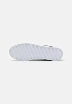 Pier One Unisex - Zapatillas - Grey 12 Pier One Unisex - Zapatillas - Grey -Pier One Tienda de ventas 357232cf606541a2ac5c89f393f97280