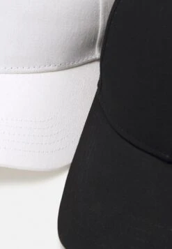 Pier One Unisex 2 Pack - Gorra - Black/White -Pier One Tienda de ventas 36f873638b674643b084a8342454eacf