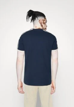 Pier One Camiseta Estampada - Dark Blue -Pier One Tienda de ventas 3a9a1ea13c6e4c38835579a40ff03403