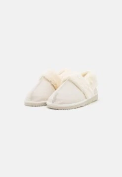 Pier One Pantuflas - White 10 Pier One Pantuflas - White -Pier One Tienda de ventas 3d24649a22144e62b50d5c178dda582a
