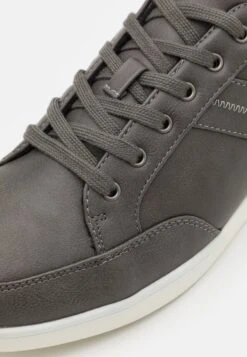 Pier One Zapatillas - Grey 13 Pier One Zapatillas - Grey -Pier One Tienda de ventas 3e96862f960a42e5953a4ad6b6665b84