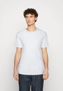 Pier One 5 Pack - Camiseta Básica - White/Off-White/Light Grey/Beige/Black -Pier One Tienda de ventas 4056b30b5189444882c695ca4007c80d