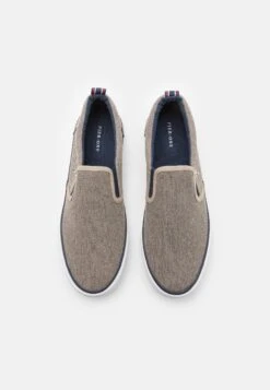 Pier One Unisex - Zapatillas - Taupe -Pier One Tienda de ventas 4bfc3dea16e84e949402e19f285476a8