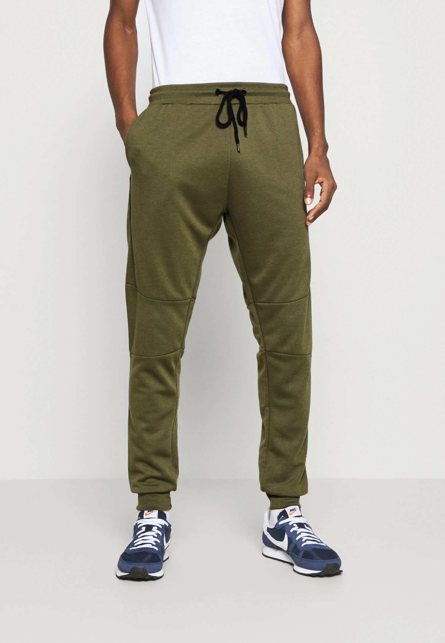 Pier One Pantalones Deportivos - Olive 3 Pier One Pantalones Deportivos - Olive