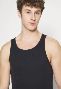 Pier One 5 Pack - Camiseta Interior - Black -Pier One Tienda de ventas 58e14c44bde04a54805bc749257bc7b6