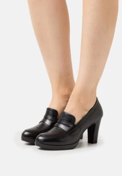 Pier One Leather- Tacones - Black