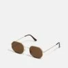 Pier One Unisex - Gafas De Sol - Brown -Pier One Tienda de ventas 62bc0f3d16bf41b79a5f23c88793bd00