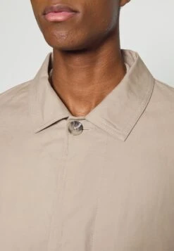 Pier One Commuter Coat- Abrigo Corto - Tan -Pier One Tienda de ventas 64e4c0abaebf41b497d5537b02c36b22