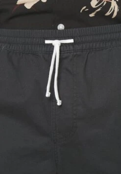 Pier One 2 Pack - Shorts - Olive/Black -Pier One Tienda de ventas 6ca63c98df264145a6f1de71006806c5