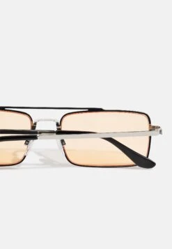 Pier One Unisex - Gafas De Sol - Silver-Coloured, Orange 8 Pier One Unisex - Gafas De Sol - Silver-Coloured, Orange -Pier One Tienda de ventas 71b8ec13cd624844a5c2aab8a959d46b
