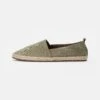 Pier One Rena Espadrille Unisex - Alpargatas - Olive -Pier One Tienda de ventas 72c058eac6254d3ca7dfcd64895f6fd7