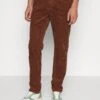 Pier One Corduroy - Pantalones - Brown 2 Pier One Corduroy - Pantalones - Brown -Pier One Tienda de ventas 75ef435d8e7b4fb7bc035c71778a7179