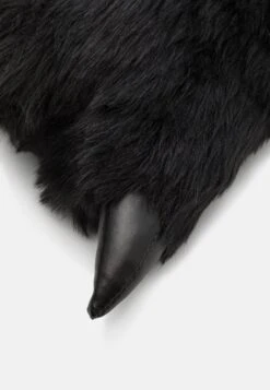 Pier One Pantuflas - Black 13 Pier One Pantuflas - Black -Pier One Tienda de ventas 796914552fcb4fcaac1e33068a36c27f