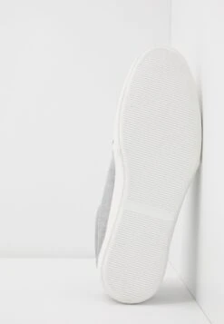 Pier One Unisex - Zapatillas - Light Grey 12 Pier One Unisex - Zapatillas - Light Grey -Pier One Tienda de ventas 7b1054096c0b4b588134c4dab326eb91