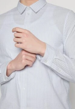 Pier One Camisa - White/Light Blue 11 Pier One Camisa - White/Light Blue -Pier One Tienda de ventas 7db8d1883bbd4a878f5fffbc50a8b01e