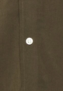 Pier One 2 Pack - Camisa - Olive/Black -Pier One Tienda de ventas 7ff4c91cb9994f77800e2d277aea3109