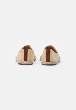 Pier One Rena Espadrille Unisex - Alpargatas - Beige 10 Pier One Rena Espadrille Unisex - Alpargatas - Beige -Pier One Tienda de ventas 8310eea23d7d45459447954d543b0c0d