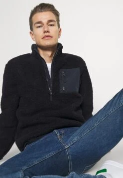 Pier One Forro Polar - Dark Blue -Pier One Tienda de ventas 88111e09df4342679a12241e843a9022