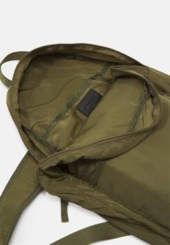 Pier One Travel Compact Backpack Foldable Unisex - Mochila - Khaki -Pier One Tienda de ventas 950ff27251644415923cabe4fe85982f