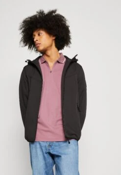 Pier One Impermeable - Black 11 Pier One Impermeable - Black -Pier One Tienda de ventas 96a994fc1403480fbcdd56b9d44dcb3f