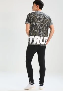 Pier One Biker Jogger - Pantalones Deportivos - Black -Pier One Tienda de ventas 9e1fd48a4e81410d808b9d9d17a80062