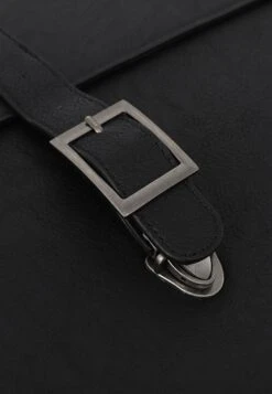 Pier One Portafolios - 802 - Black -Pier One Tienda de ventas a0daf5dc2db74fed92af0c067fd475b3