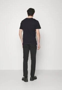 Pier One Camiseta Estampada -Black 9 Pier One Camiseta Estampada -Black -Pier One Tienda de ventas a279231ff169482c85317e675105ef98