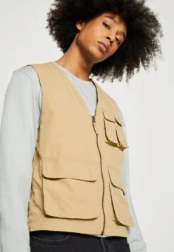 Pier One Chaleco - Tan 13 Pier One Chaleco - Tan -Pier One Tienda de ventas ad2c116f30c64686a7f5bbacbb240362