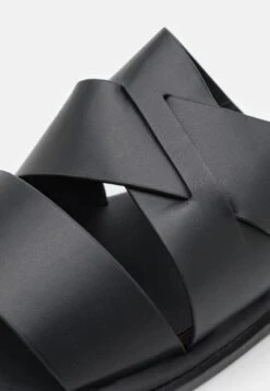 Pier One Sandalias Planas - Black -Pier One Tienda de ventas b50a1b42a3ee4cfaa6748df68bcbfe4c