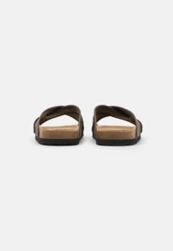Pier One Unisex - Pantuflas - Brown 10 Pier One Unisex - Pantuflas - Brown -Pier One Tienda de ventas b64bd94841374f58a4a8e2cf13040258