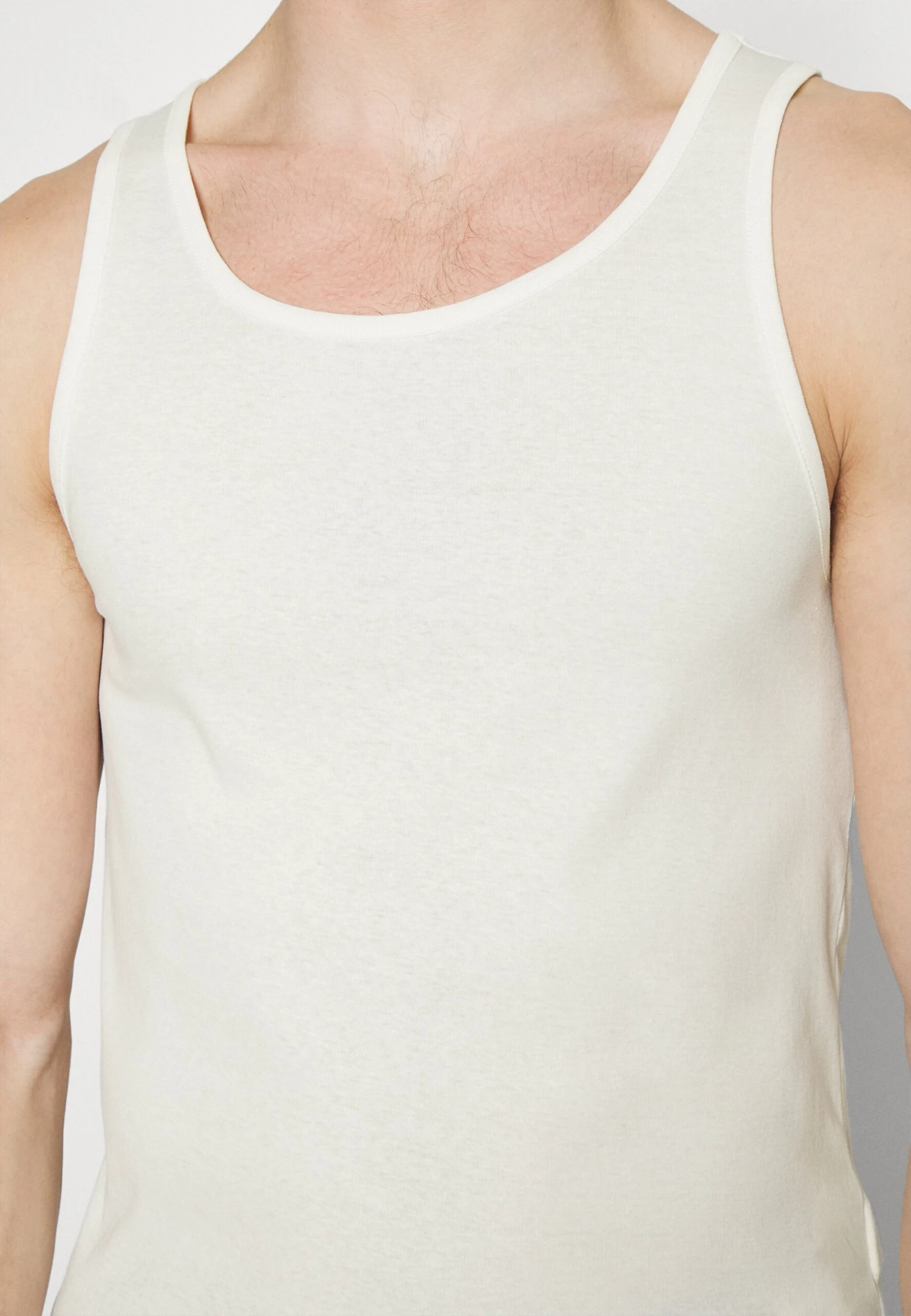 Pier One 5 Pack - Camiseta Interior - White 9 Pier One 5 Pack - Camiseta Interior - White - Imagen 7