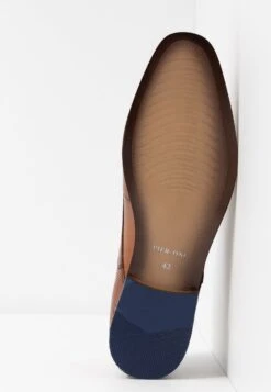 Pier One Leather - Zapatos Con Cordones - Cognac 12 Pier One Leather - Zapatos Con Cordones - Cognac -Pier One Tienda de ventas bd7073ea68f641d3aea91bfbbc2dbafd