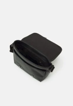 Pier One Unisex - Bandolera -Black -Pier One Tienda de ventas c8b3267bb4784f2bbcd3cf675ef176e0