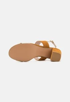 Pier One Leather- Sandalias - White/Cognac -Pier One Tienda de ventas cdd8b57c5133477f8fbebb682a16a8de