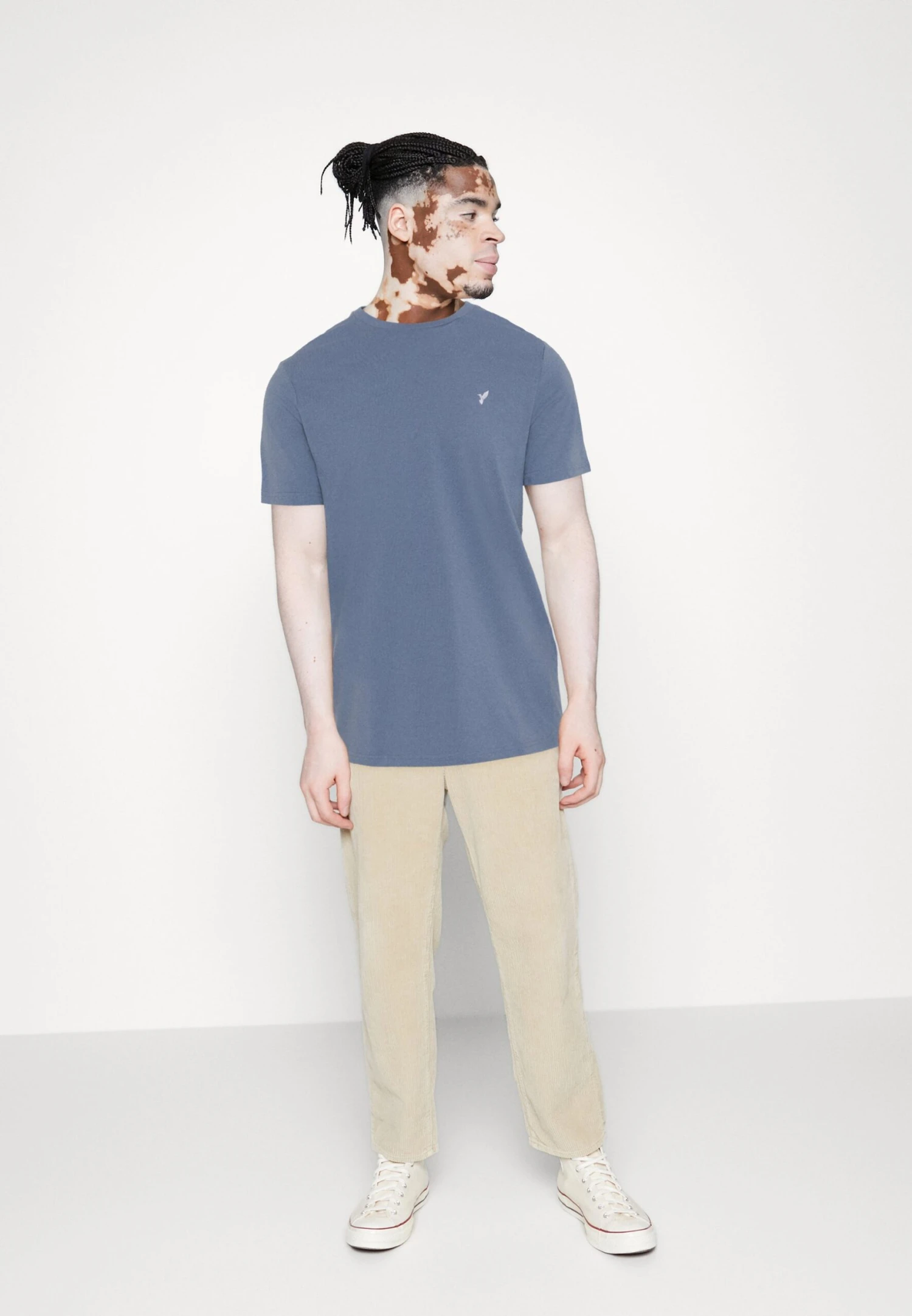 Pier One 3 Pack - Camiseta Básica - White/Dark Blue/Blue 3 Pier One 3 Pack - Camiseta Básica - White/Dark Blue/Blue