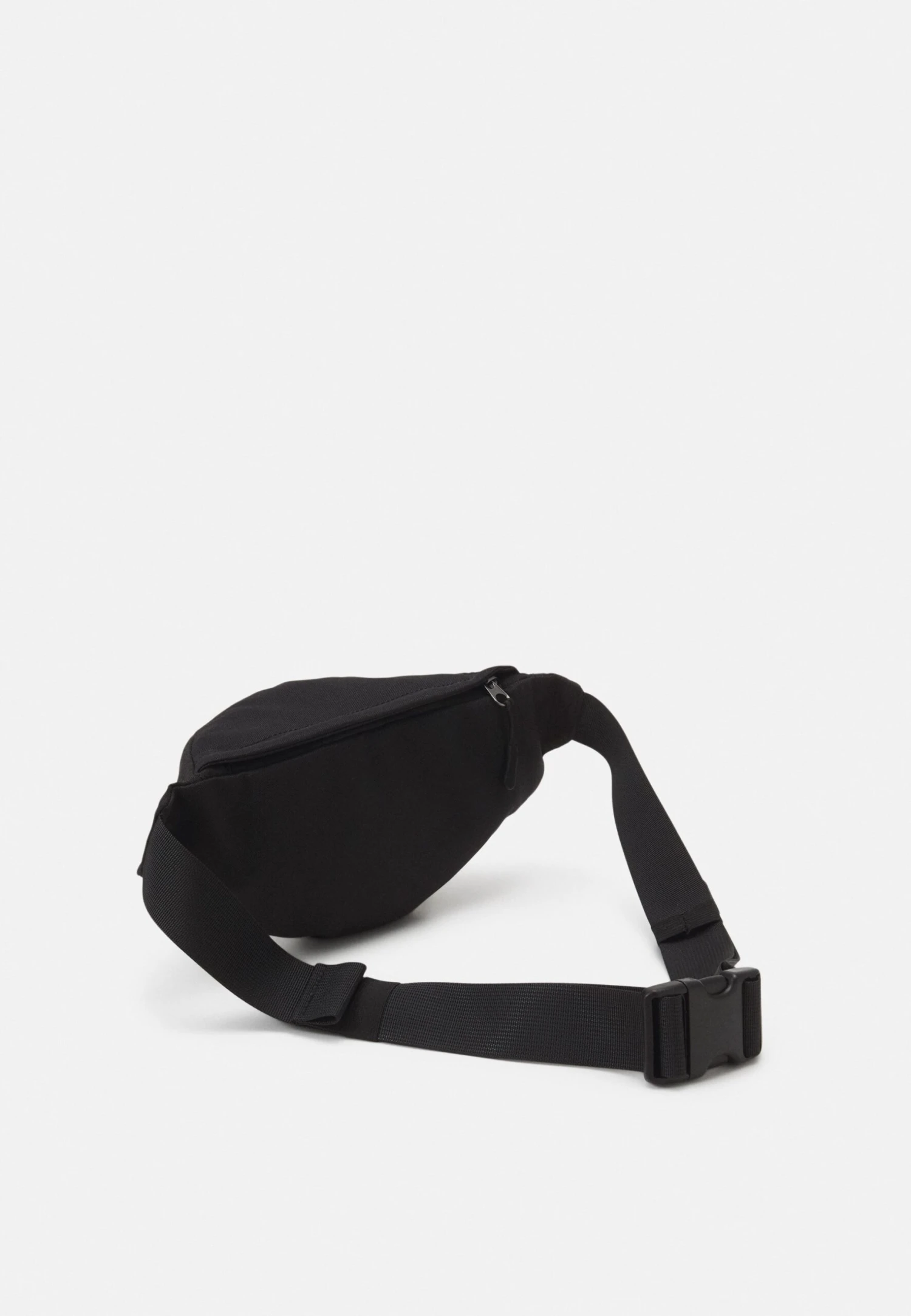 Pier One Riñonera - Black 4 Pier One Riñonera - Black - Imagen 2