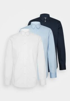 Pier One 3 Pack - Camisa Elegante - White/Light Blue/Dark Blue 14 Pier One 3 Pack - Camisa Elegante - White/Light Blue/Dark Blue -Pier One Tienda de ventas def04b8137b345368346a495c2933cad