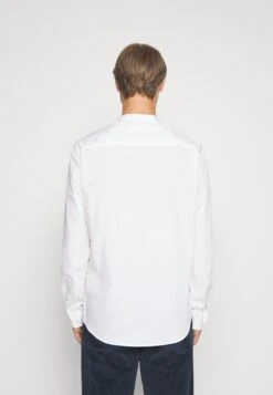 Pier One 2 Pack - Camisa - White/Olive 10 Pier One 2 Pack - Camisa - White/Olive -Pier One Tienda de ventas df19cc02f99342c9a0b8409e9ead6fb0