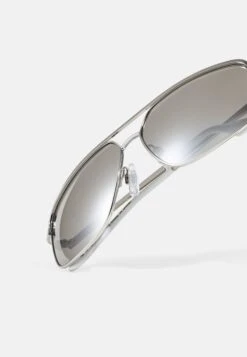 Pier One Unisex - Gafas De Sol - Silver-Coloured, Black -Pier One Tienda de ventas e2e667893a6348519937490659beba93