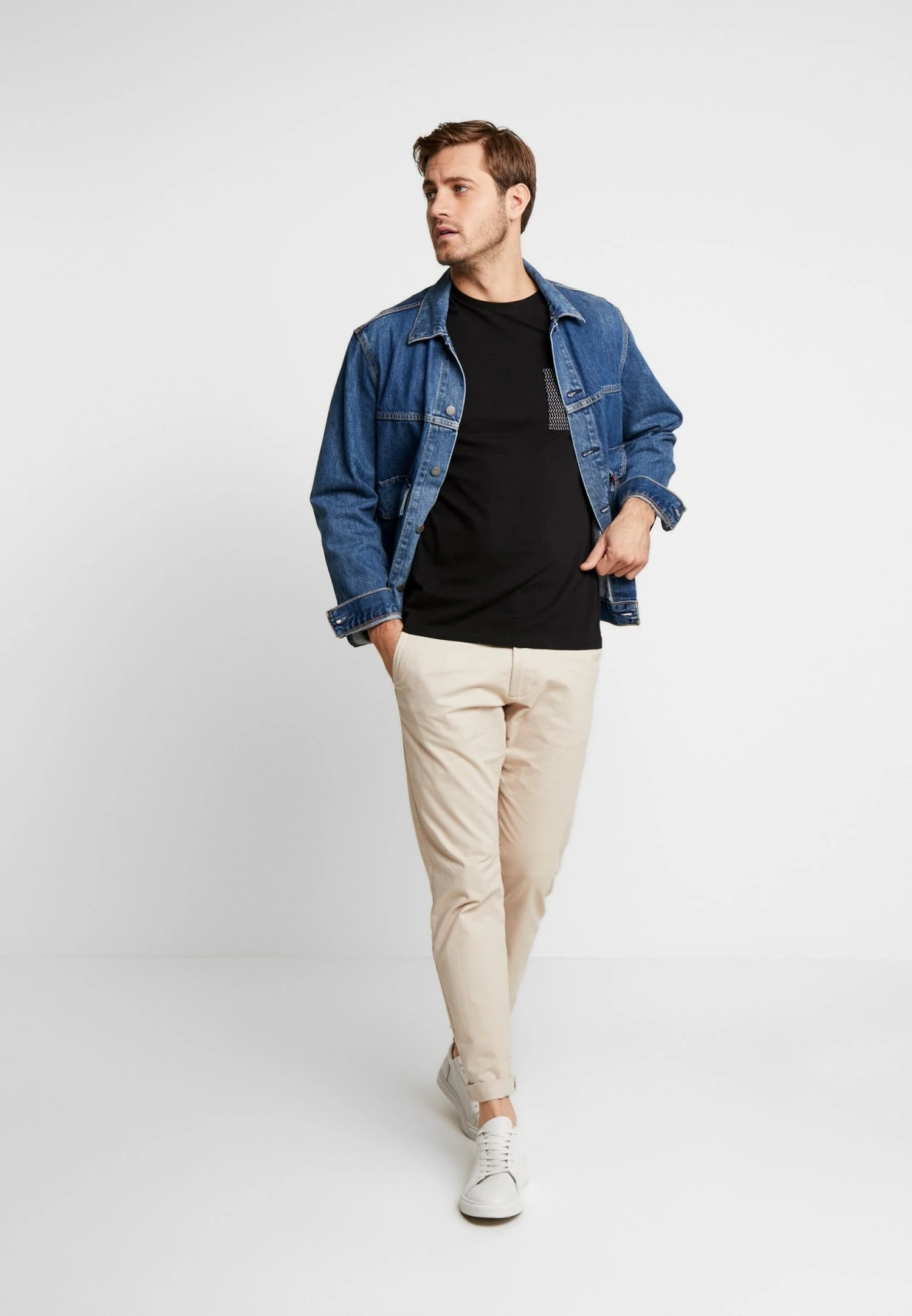 Pier One Camiseta Estampada - Black 4 Pier One Camiseta Estampada - Black - Imagen 2