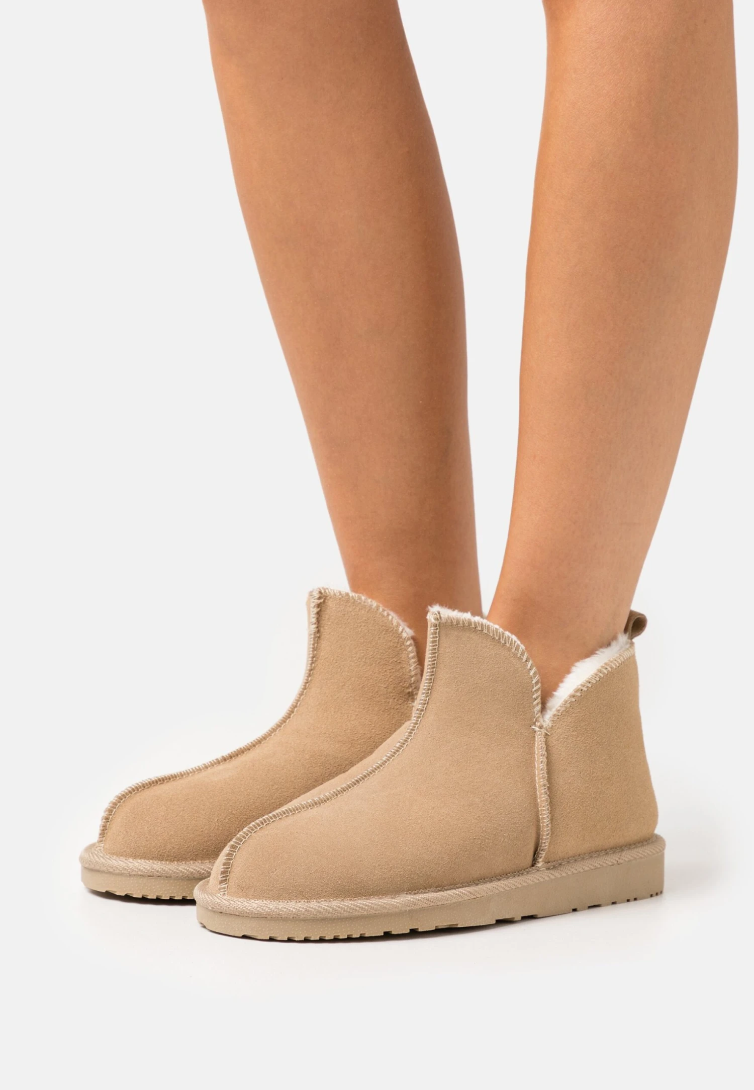 Pier One Leather- Pantuflas - Beige 3 Pier One Leather- Pantuflas - Beige